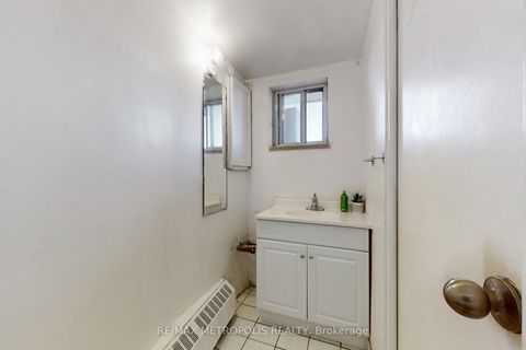 Photo 27 at 809 - 80 Grandravine Drive, York University Heights, Toronto