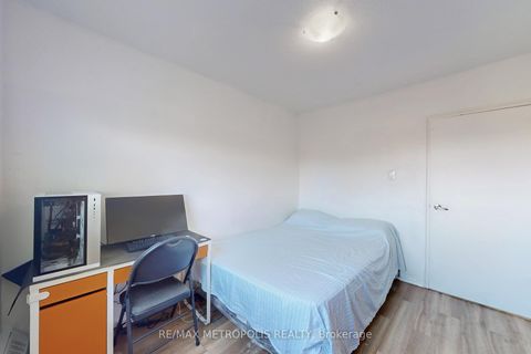 Photo 33 at 809 - 80 Grandravine Drive, York University Heights, Toronto