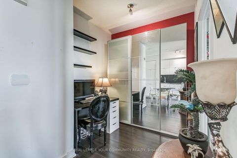 Photo 8 at 3611 - 21 Iceboat Terrace, Waterfront Communities C1, Toronto
