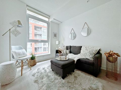 Photo 4 at 418 - 30 Nelson Street, Waterfront Communities C1, Toronto