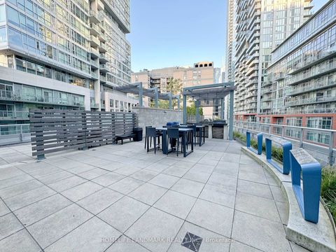 Photo 24 at 418 - 30 Nelson Street, Waterfront Communities C1, Toronto