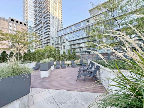 Photo 25 at 418 - 30 Nelson Street, Waterfront Communities C1, Toronto Photo 25 at 418 - 30 Nelson Street, Waterfront Communities C1, Toronto