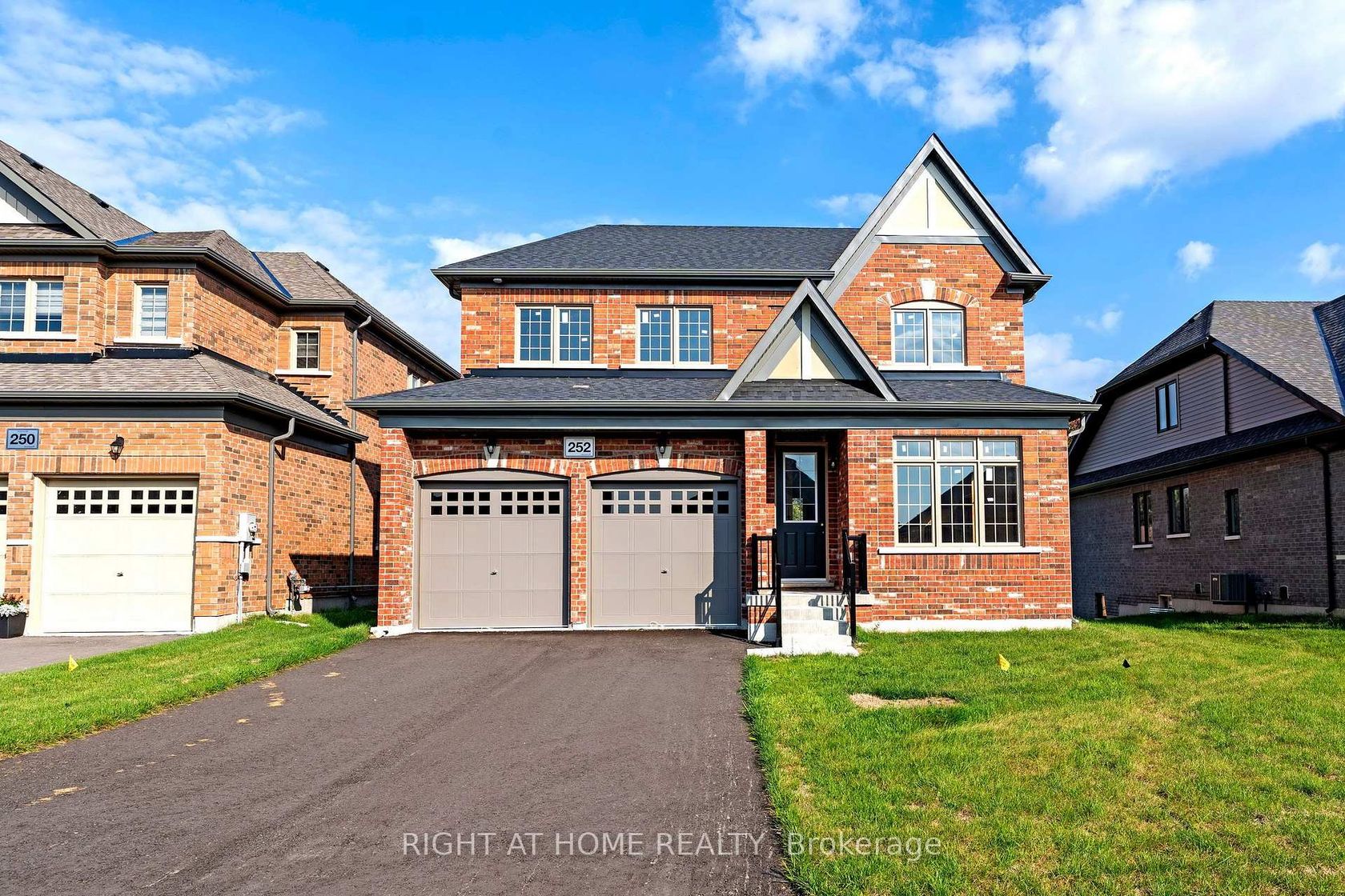 252 Wilcox Drive, Stayner, Clearview photo number 2