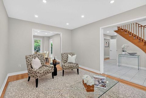 Photo 8 at 43 Keremeos Crescent, North Richvale, Richmond Hill