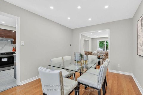 Photo 9 at 43 Keremeos Crescent, North Richvale, Richmond Hill