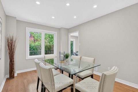 Photo 10 at 43 Keremeos Crescent, North Richvale, Richmond Hill