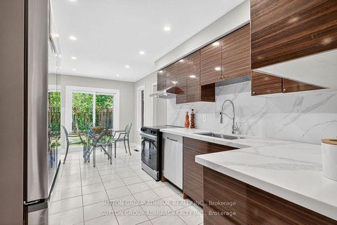 Photo 14 at 43 Keremeos Crescent, North Richvale, Richmond Hill