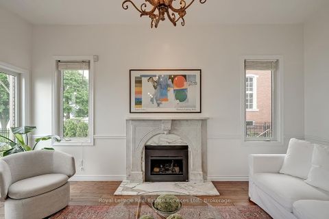 Photo 10 at 3286 Shelburne Place, BR Bronte, Oakville