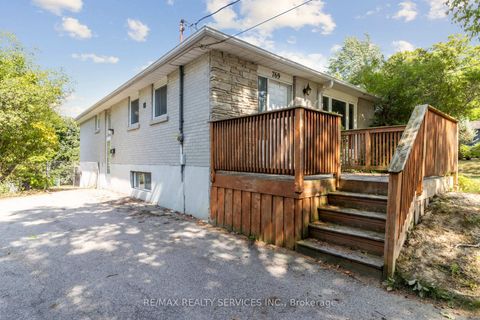 Photo 1 at 769 Greenfield Crescent, Leslie Valley, Newmarket