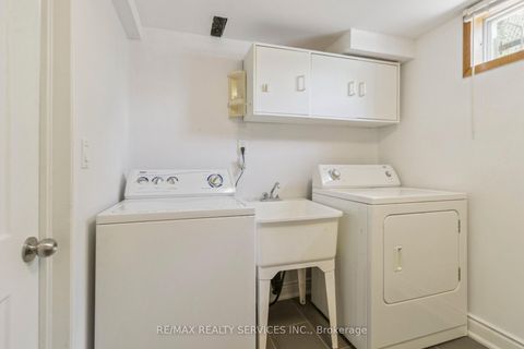 Photo 24 at 769 Greenfield Crescent, Leslie Valley, Newmarket