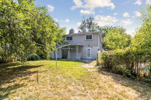 Photo 33 at 769 Greenfield Crescent, Leslie Valley, Newmarket