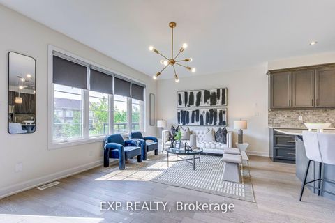 Photo 14 at 3129 Riverpath Common, GO Glenorchy, Oakville