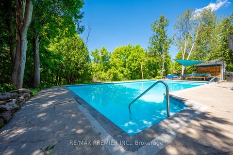 Photo 10 at 2934 Weston Road, Pelmo Park W5, Toronto