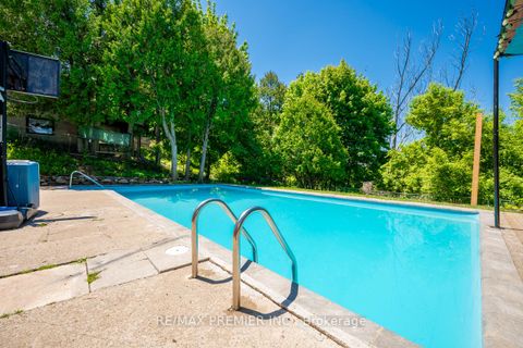 Photo 13 at 2934 Weston Road, Pelmo Park W5, Toronto