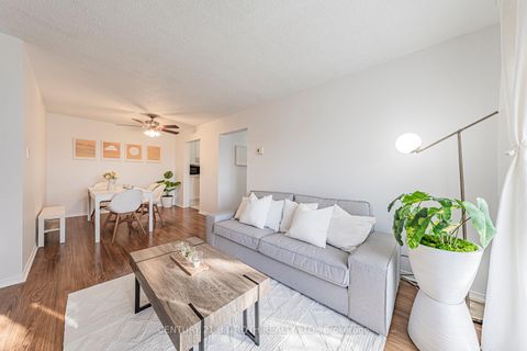 Photo 3 at G10 - 147 EDGEHILL Drive, Letitia Heights, Barrie