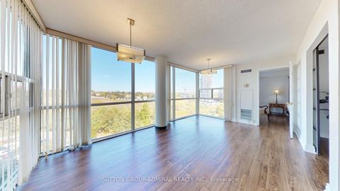 Photo 17 at 917 - 30 Harding Boulevard W, North Richvale, Richmond Hill