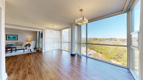 Photo 19 at 917 - 30 Harding Boulevard W, North Richvale, Richmond Hill