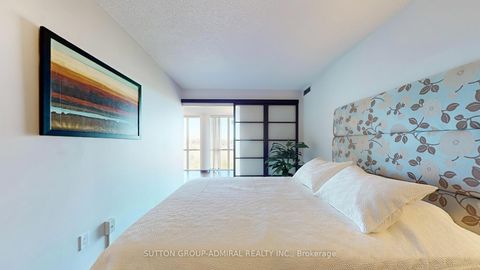 Photo 31 at 917 - 30 Harding Boulevard W, North Richvale, Richmond Hill