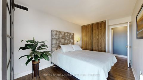 Photo 32 at 917 - 30 Harding Boulevard W, North Richvale, Richmond Hill