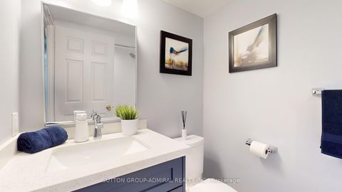 Photo 33 at 917 - 30 Harding Boulevard W, North Richvale, Richmond Hill