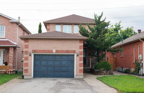 Photo 0 at 67 Stollar Boulevard W, Little Lake, Barrie Photo 0 at 67 Stollar Boulevard W, Little Lake, Barrie
