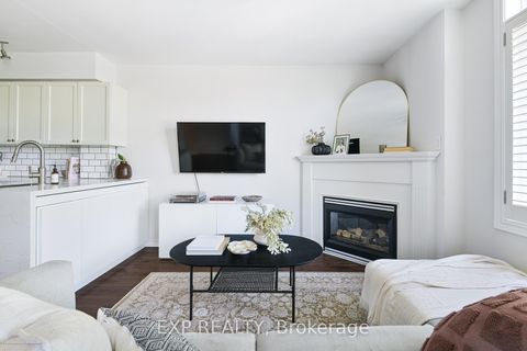 Photo 8 at 307 - 3 Shank St. Street, Niagara, Toronto