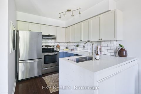 Photo 12 at 307 - 3 Shank St. Street, Niagara, Toronto