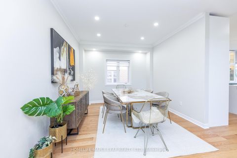 Photo 10 at 238 Devonsleigh Boulevard, Devonsleigh, Richmond Hill