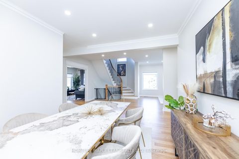 Photo 12 at 238 Devonsleigh Boulevard, Devonsleigh, Richmond Hill