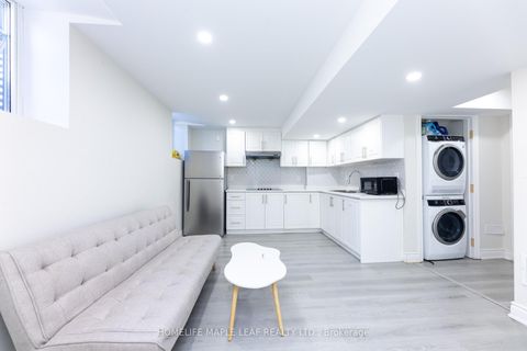 Photo 41 at 238 Devonsleigh Boulevard, Devonsleigh, Richmond Hill Photo 41 at 238 Devonsleigh Boulevard, Devonsleigh, Richmond Hill