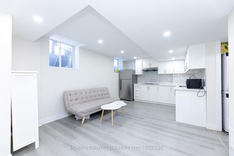 Photo 42 at 238 Devonsleigh Boulevard, Devonsleigh, Richmond Hill Photo 42 at 238 Devonsleigh Boulevard, Devonsleigh, Richmond Hill