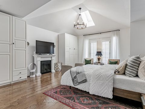 Photo 22 at 2 Brownstone Lane, Kingsway South, Toronto