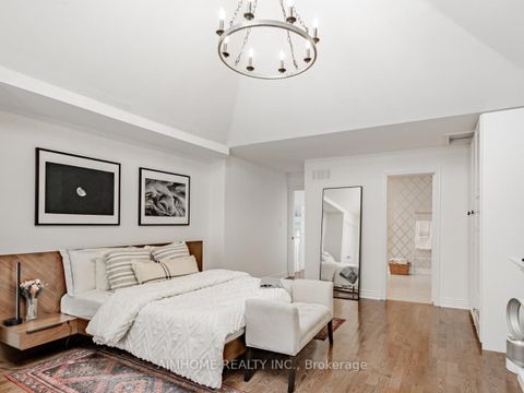 Photo 24 at 2 Brownstone Lane, Kingsway South, Toronto