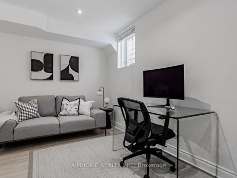 Photo 30 at 2 Brownstone Lane, Kingsway South, Toronto