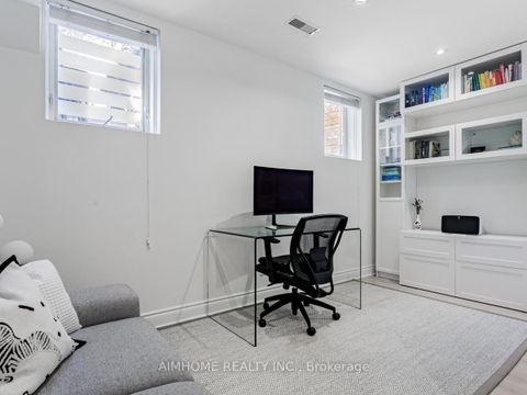 Photo 32 at 2 Brownstone Lane, Kingsway South, Toronto