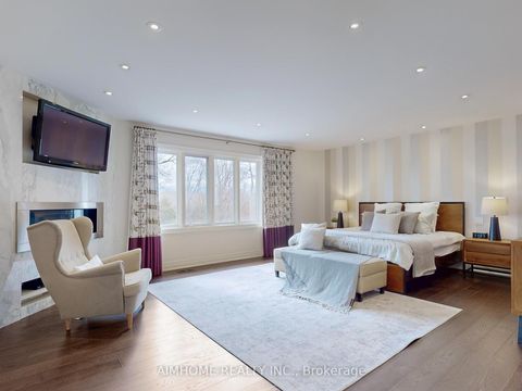 Photo 28 at 145 Renaissance Court, Beverley Glen, Vaughan