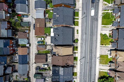 Photo 17 at 1994 Dufferin Street, Fairbank, Toronto
