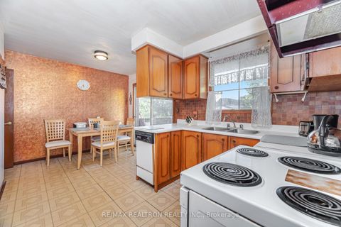 Photo 22 at 4378 Lawrence Avenue E, West Hill, Toronto