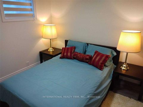 Photo 25 at 5 Aylesford Drive, Cliffside, Toronto