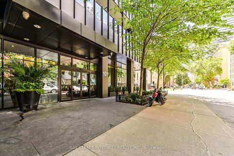 Photo 2 at 3203 - 101 Charles Street E, Yonge Corridor, Toronto
