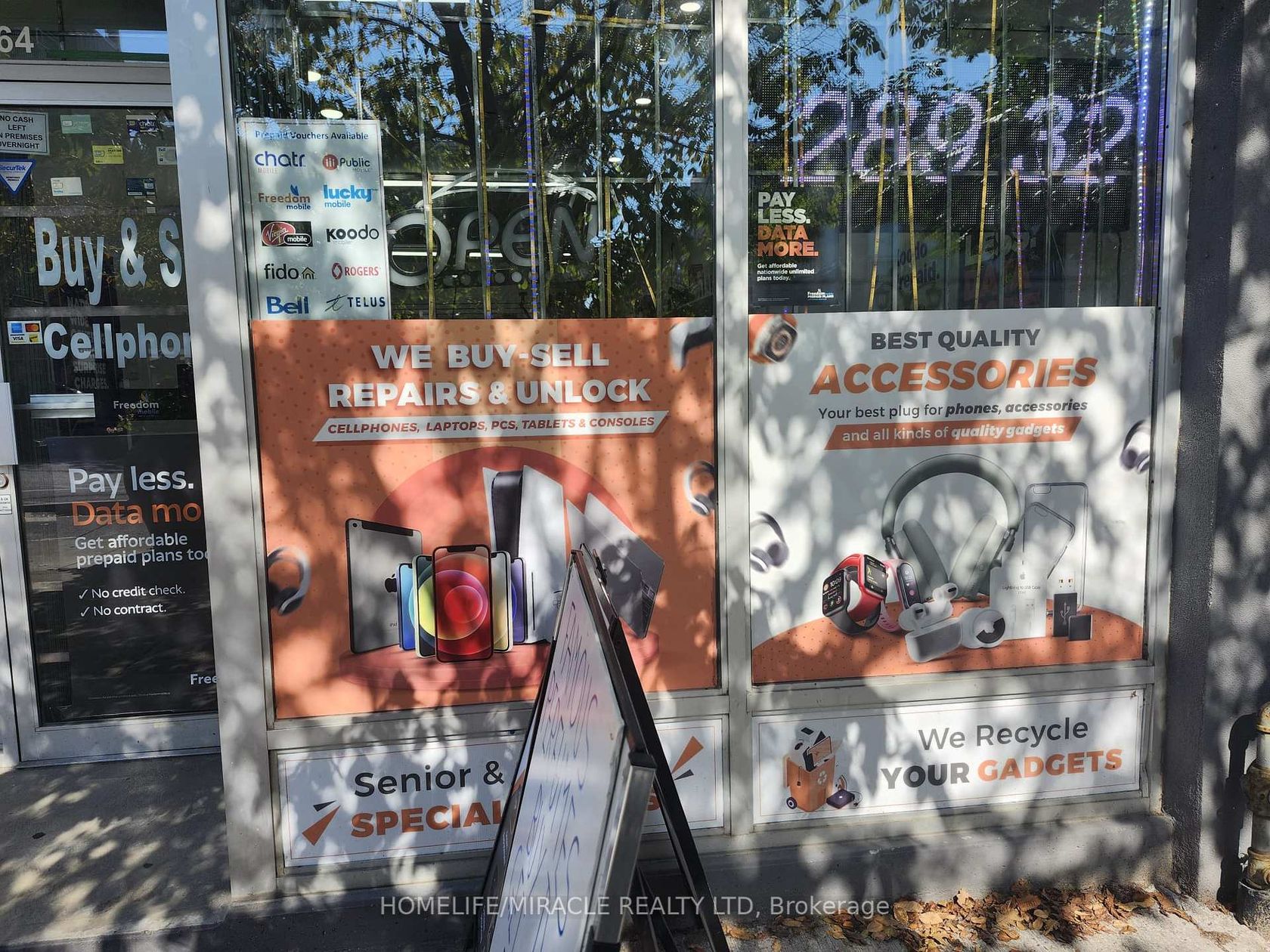 286 - 764 Danforth Avenue, Danforth, Toronto photo number 2