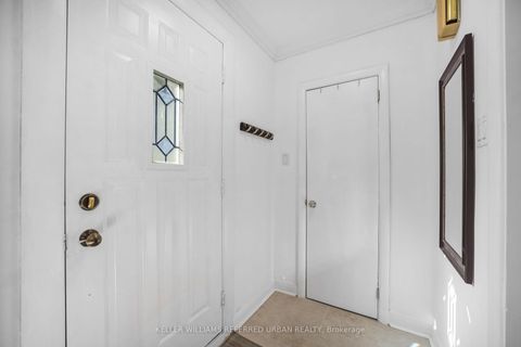 Photo 2 at 17 Gwendolen Crescent, Westgate, Toronto