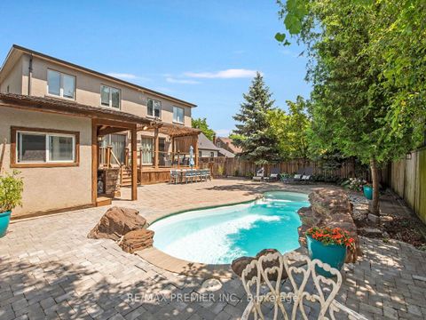 Photo 45 at 35 Yorkdale Crescent, Pelmo Park W5, Toronto