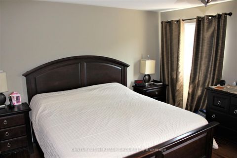 Photo 14 at 185 River Ridge Boulevard, Bayview Northeast, Aurora