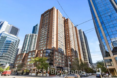 Photo 0 at 901 - 633 Bay Street, Bay Street Corridor, Toronto