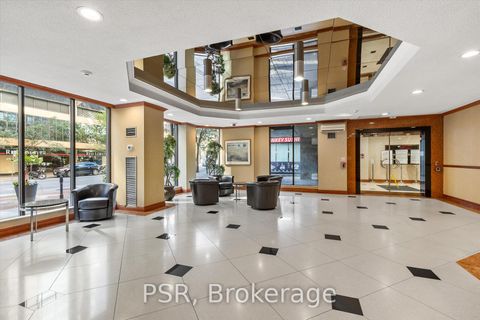 Photo 2 at 901 - 633 Bay Street, Bay Street Corridor, Toronto Photo 2 at 901 - 633 Bay Street, Bay Street Corridor, Toronto