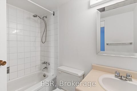 Photo 22 at 901 - 633 Bay Street, Bay Street Corridor, Toronto Photo 22 at 901 - 633 Bay Street, Bay Street Corridor, Toronto