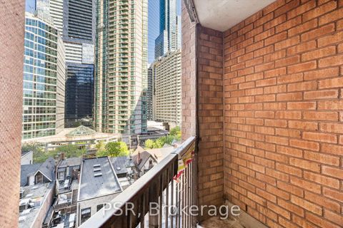 Photo 26 at 901 - 633 Bay Street, Bay Street Corridor, Toronto