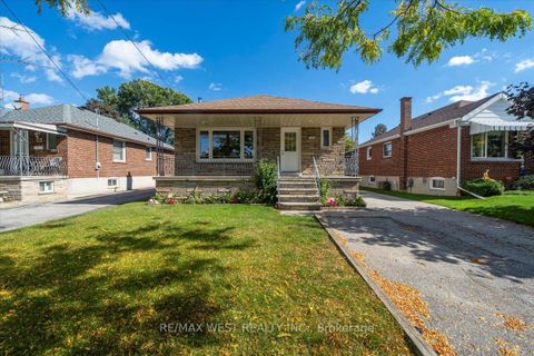 Photo 1 at 233 Gamma Street, Alderwood, Toronto