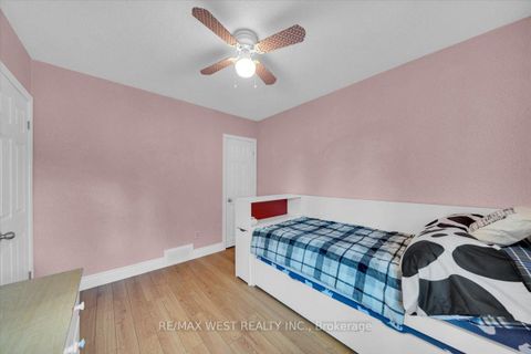 Photo 16 at 233 Gamma Street, Alderwood, Toronto